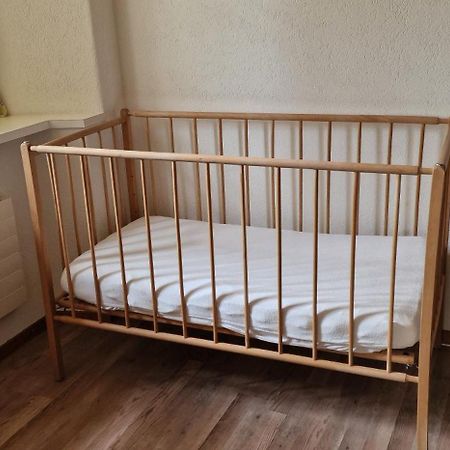 Mornag Ag Ferien Wohnung 베젠 외부 사진