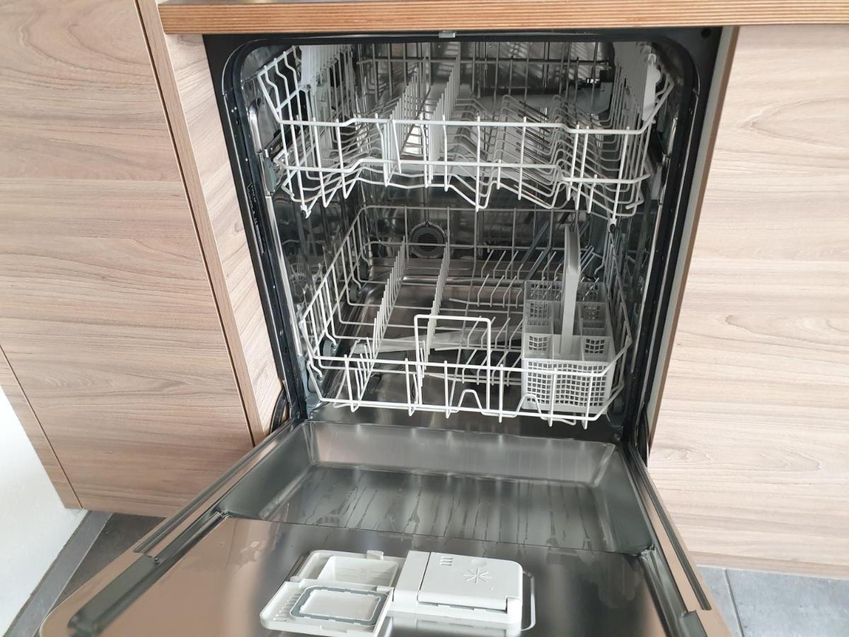 Mornag Ag Ferien Wohnung 베젠 외부 사진